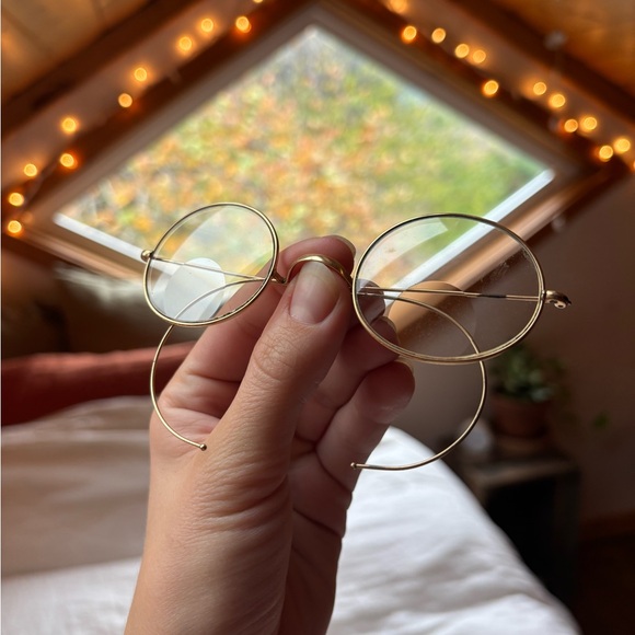 Antique Huteson Optical Co. Gold Rimmed Eyeglasses - Picture 7 of 12